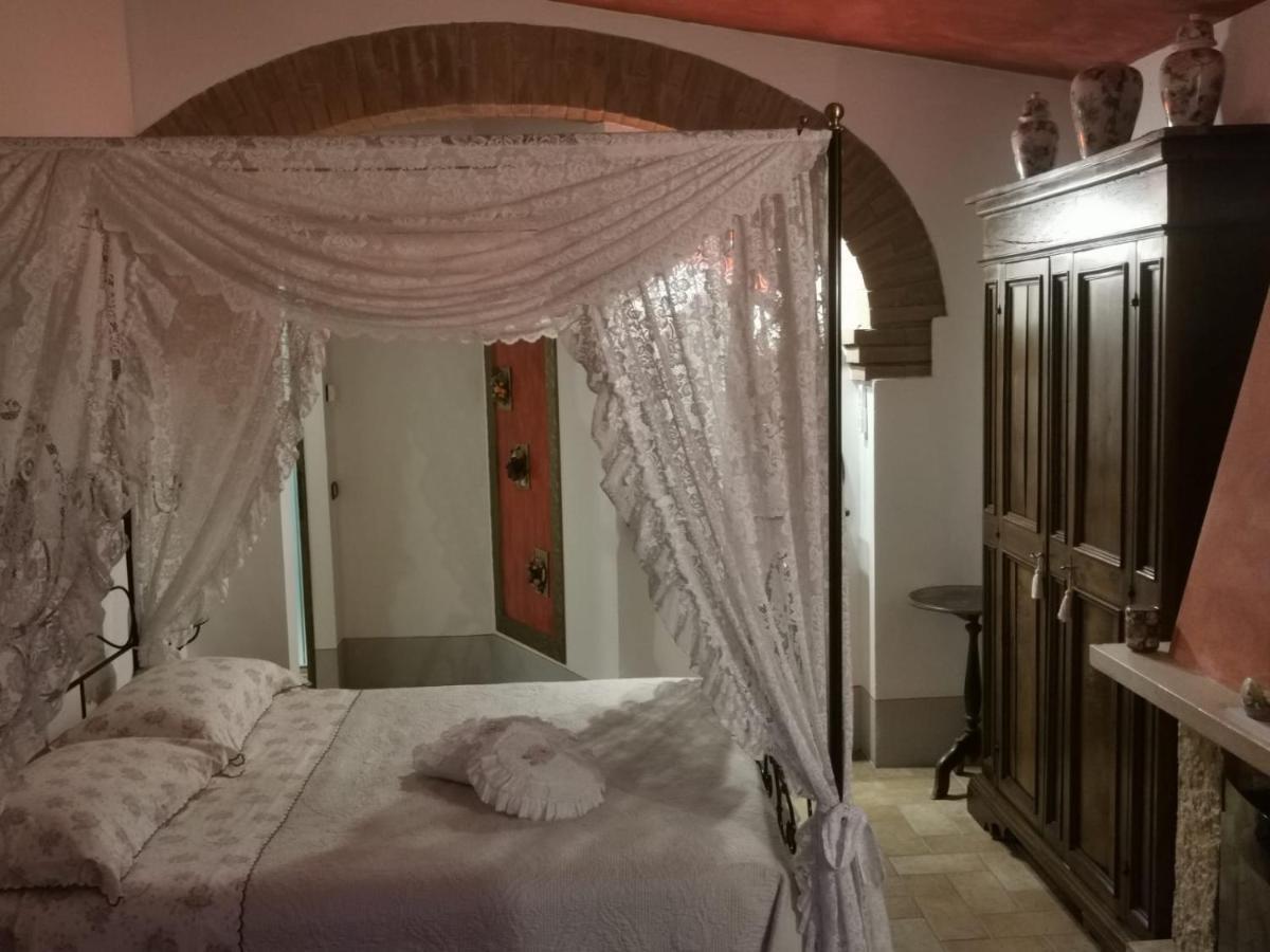 Agriturismo Palazzo Conti A Пиенца Экстерьер фото